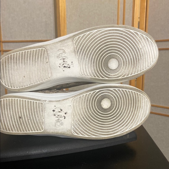 Stylish Beige Leopard Print Women's Shoes - Picture 5 of 5